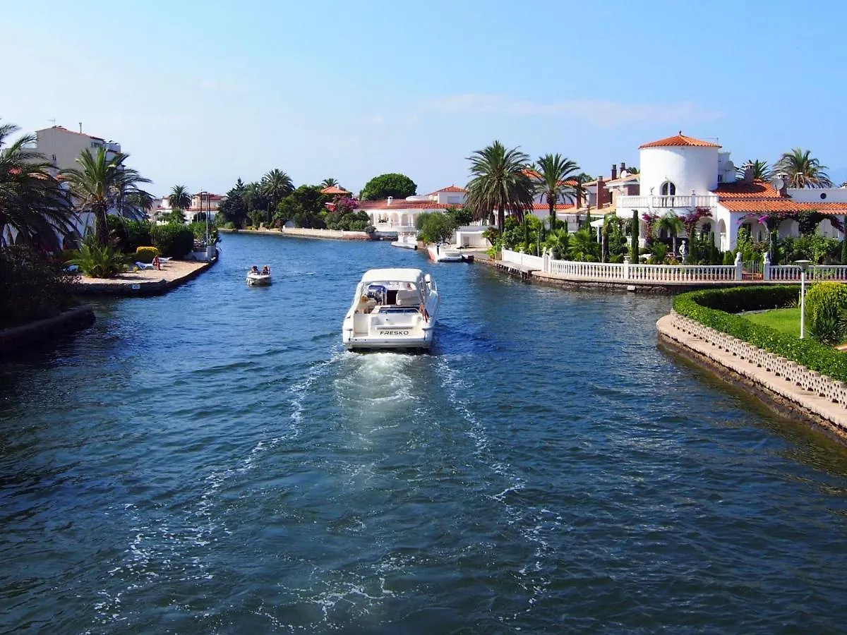 Holiday Home Bonica By Interhome Empuriabrava