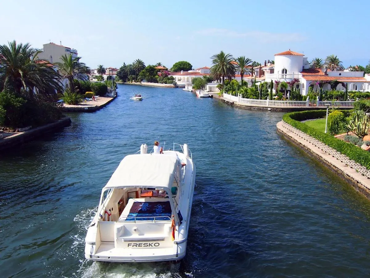 Holiday Home Bonica By Interhome Empuriabrava